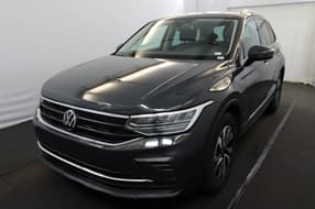 Volkswagen Tiguan 1.5 tsi life opf 130 Petrol Manual 2022 - 7,465 km