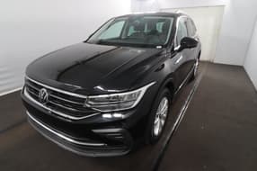 Volkswagen Tiguan TSI life OPF 150 AT Petrol Automatic 2022 - 9 km