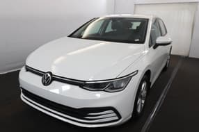 Volkswagen Golf VIII etsi life 110 AT Micro-hybride essence Auto. 2022 - 11 330 km