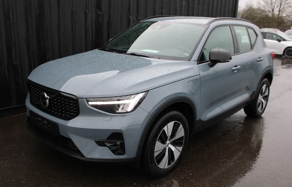 Volvo XC40 1.5 T5 Recharge 180+82 ch DCT7 Plus Dark Hybride essence rechargeable Auto. 2023 - 1 965 km